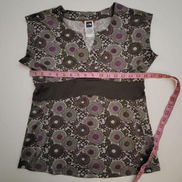 The North Face Y2k Vapor Wick Floral Babydoll Blouse - Picture 3 of 8